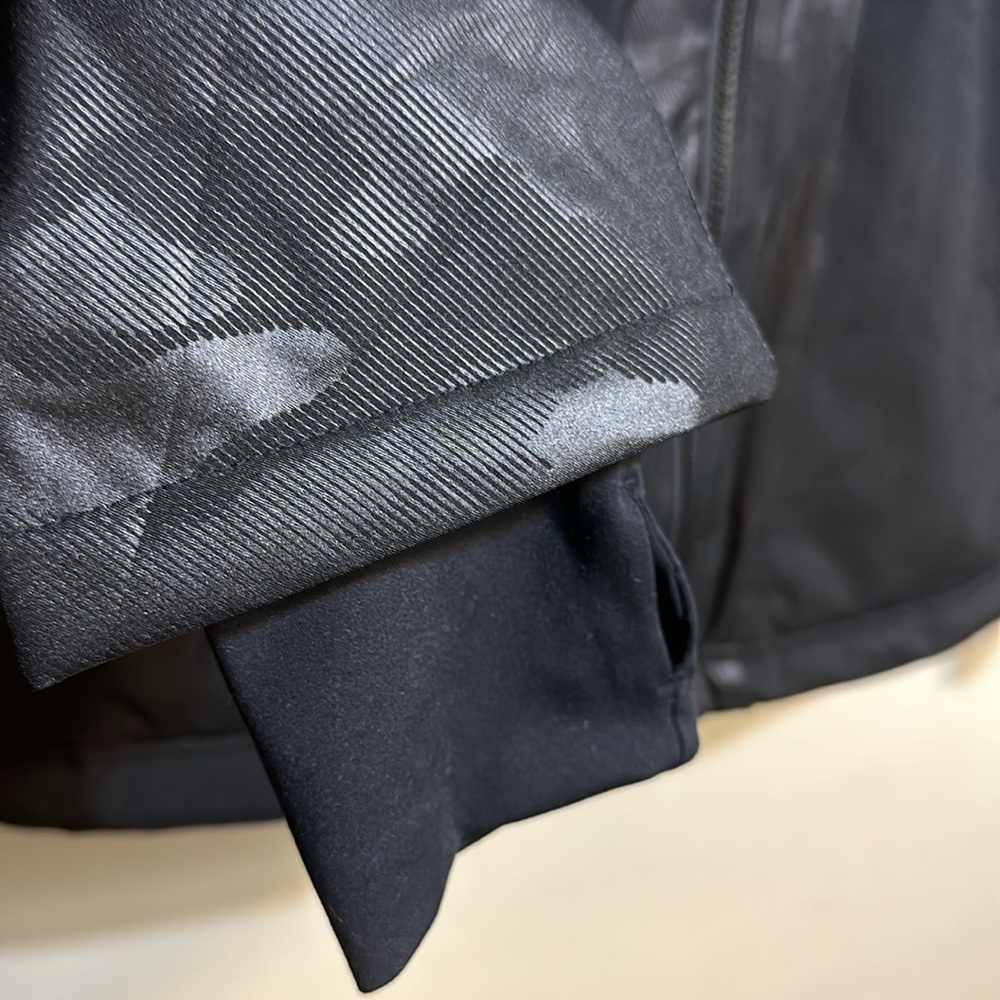 NWT Gap jacket - Picture 4 of 15